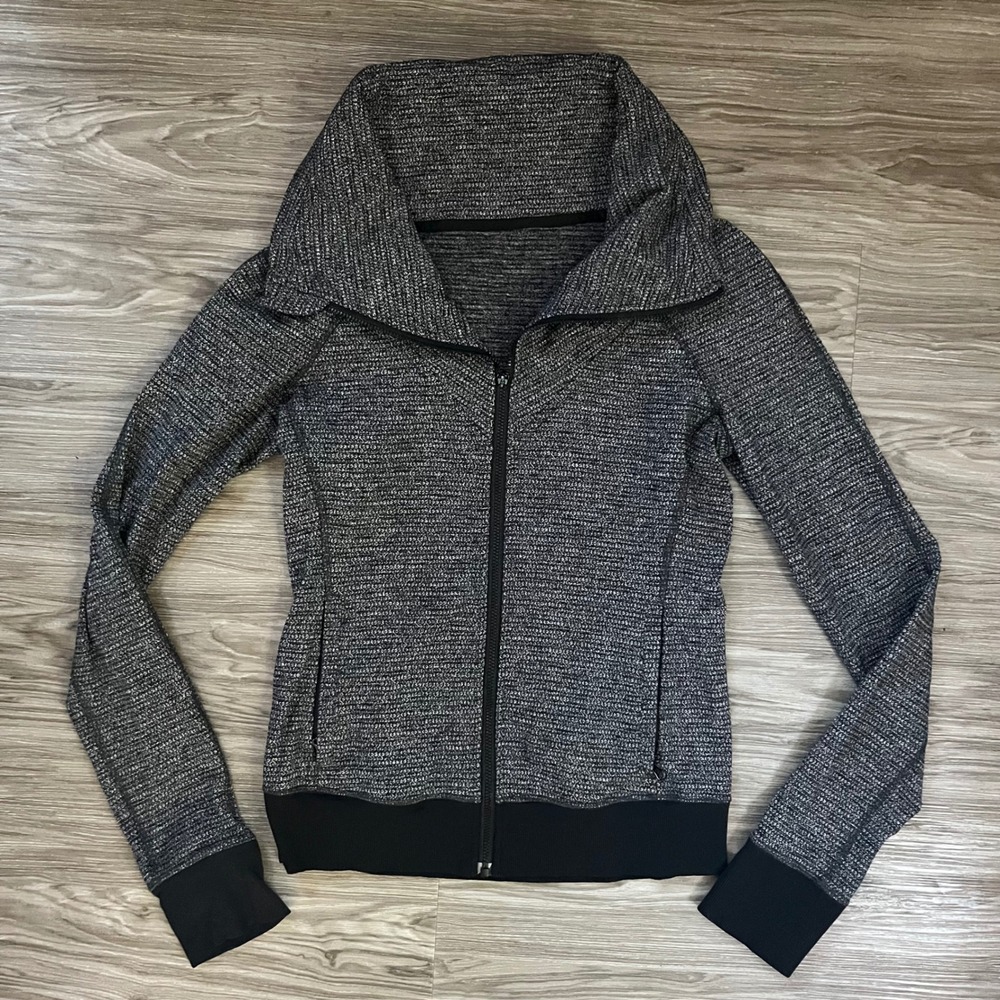Lululemon Scuba‎ Jacket Black White Space Dye Full Zip Funnel Neck Size 6